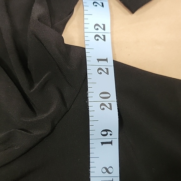Investments Woman Soft Separates, Size 1X Black Mid-Length Sleeved Dress, EUC - Picture 8 of 10